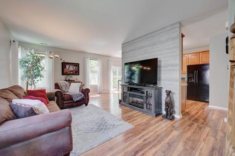 4031 Blackstone Dr, Aurora, IL 60504 photo 5