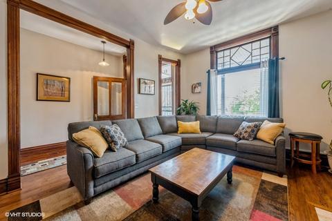 1124 E 44th St, Chicago, IL 60653 photo 3