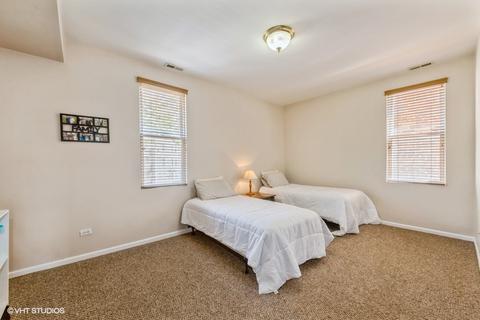 1124 E 44th St, Chicago, IL 60653 photo 17