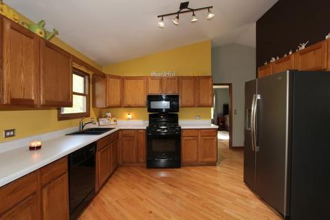 2613 W Emerald Ct, Mchenry, IL 60051 photo 7