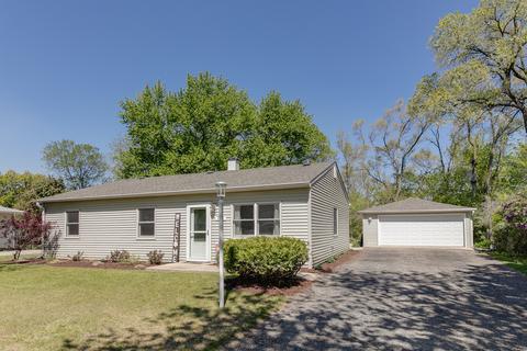 2404 Manor Ln, Mchenry, IL 60051 photo 1