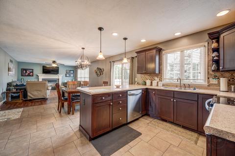 1715 Fraser Dr, Normal, IL 61761 photo 16