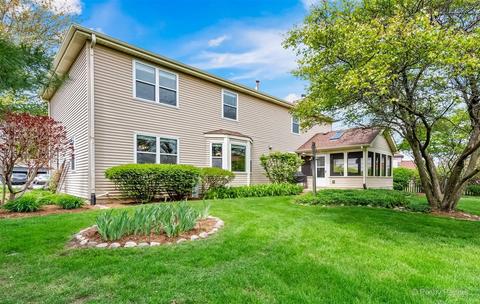 2633 Colonial Dr, Elgin, IL 60124 photo 28