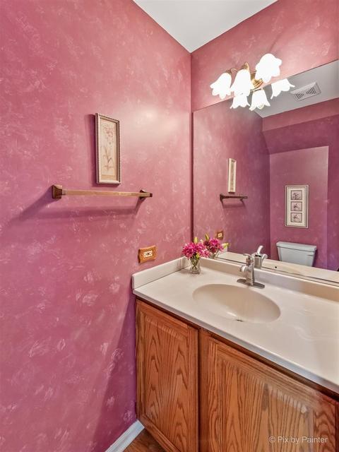 2633 Colonial Dr, Elgin, IL 60124 photo 15