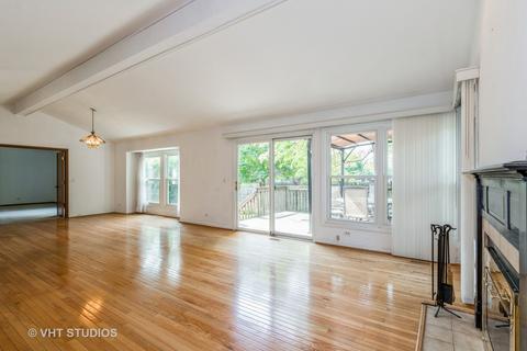 1079 Pear Tree Ln, Wheeling, IL 60090 photo 4