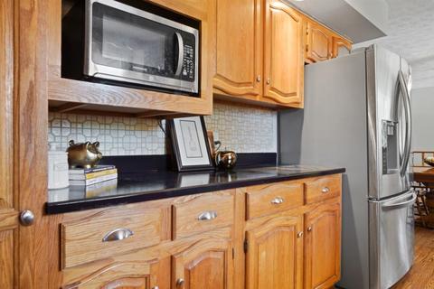 2912 Dodge Dr, Bloomington, IL 61704 photo 7