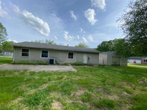 100 Chaparral St, Watson, IL 62473 photo 3