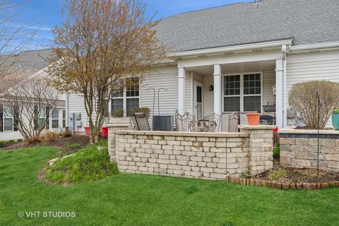 1044 Broadmoor Dr, Elgin, IL 60124 photo 26