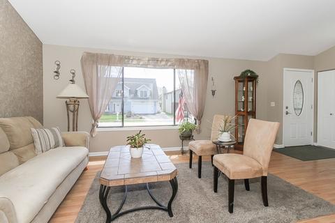 864 Marina Ter E, Bartlett, IL 60103 photo 4
