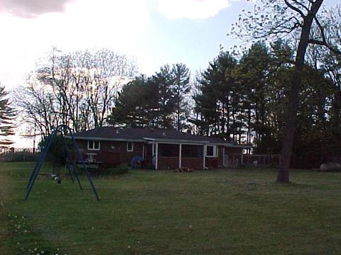 14321 K B Rd, Capron, IL 61012 photo 8