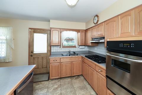 1410 Anthony Rd, Wheeling, IL 60090 photo 7