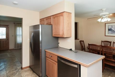 1410 Anthony Rd, Wheeling, IL 60090 photo 9