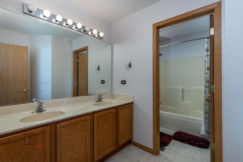1902 Windstone Dr, Plainfield, IL 60586 photo 27