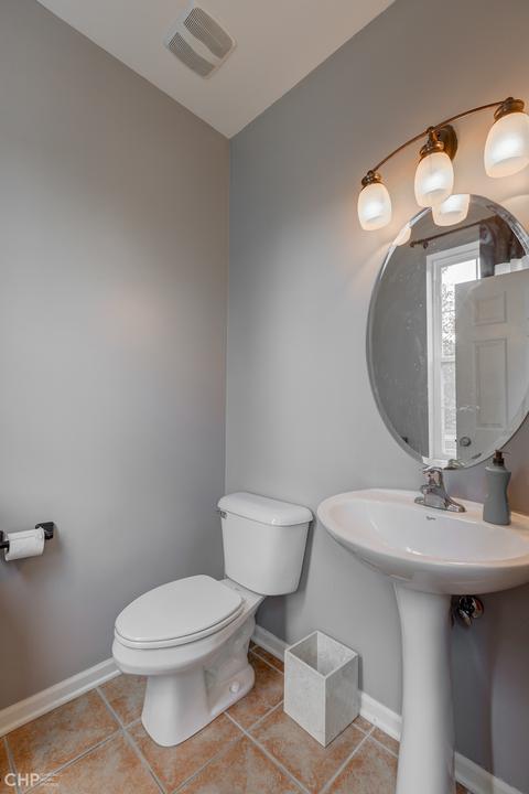3076 Seekonk Ave, Elgin, IL 60124 photo 7