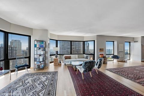 100 E Huron St #3805, Chicago, IL 60611 photo 11