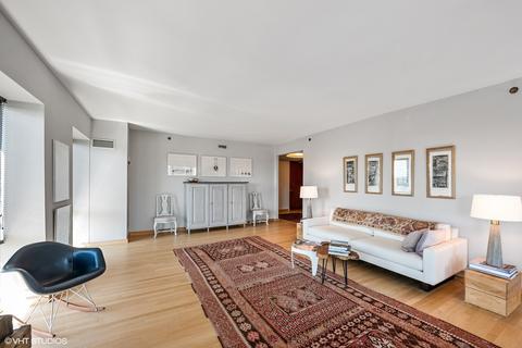 100 E Huron St #3805, Chicago, IL 60611 photo 9