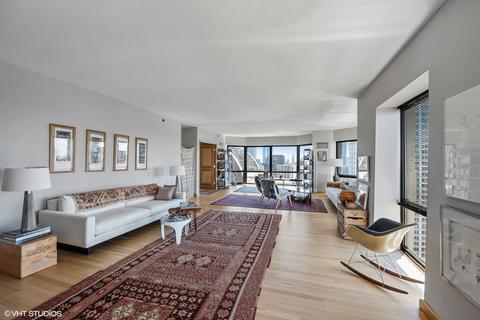 100 E Huron St #3805, Chicago, IL 60611 photo 6