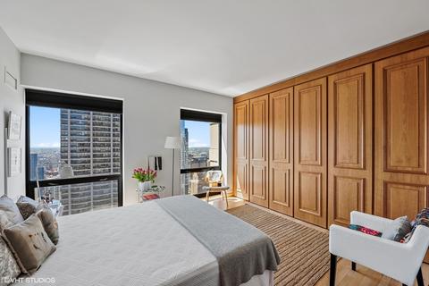 100 E Huron St #3805, Chicago, IL 60611 photo 22