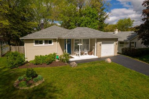 464 N Commonwealth Ave, Elgin, IL 60123 photo 2