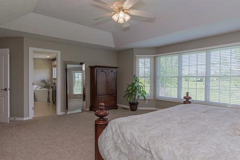6 Stonehedges Ct, Bloomington, IL 61705 photo 72