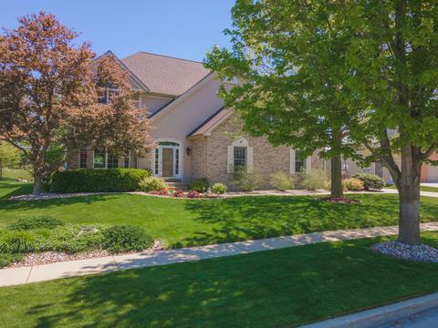 6 Stonehedges Ct, Bloomington, IL 61705 photo 80