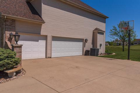 6 Stonehedges Ct, Bloomington, IL 61705 photo 79