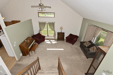 3605 Brighton Pl, Mchenry, IL 60050 photo 2