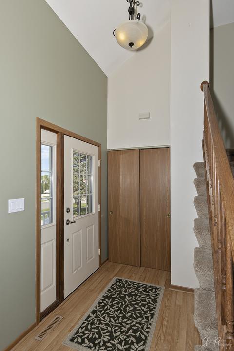 3605 Brighton Pl, Mchenry, IL 60050 photo 5