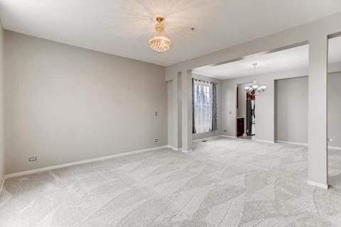 5796 Acorn Ct, Hoffman Estates, IL 60192 photo 5