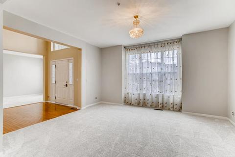 5796 Acorn Ct, Hoffman Estates, IL 60192 photo 3