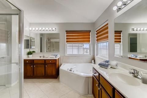 5796 Acorn Ct, Hoffman Estates, IL 60192 photo 17