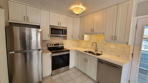 148 Highland Rd, Willowbrook, IL 60527 photo 3