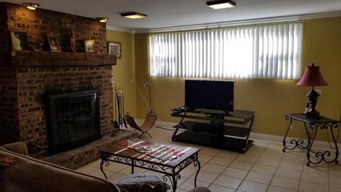 1505 Marshall Dr, Des Plaines, IL 60016 photo 17