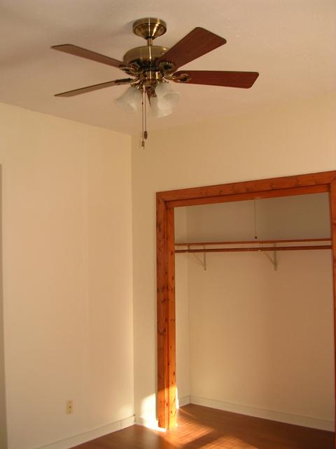 707 E Market St, Bloomington, IL 61701 photo 14