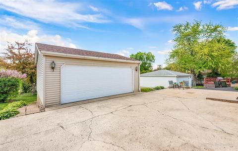 19 E Ardmore Ave, Roselle, IL 60172 photo 32
