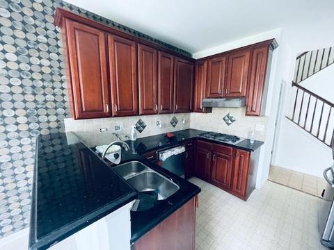1258 Bradley Cir, Elgin, IL 60120 photo 3