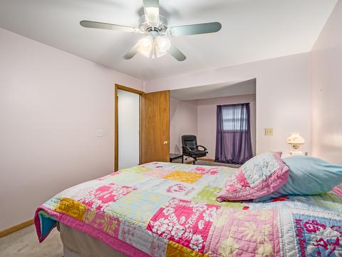 2409 Rona Dr, Cary, IL 60013 photo 17