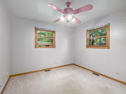 2409 Rona Dr, Cary, IL 60013 photo 12