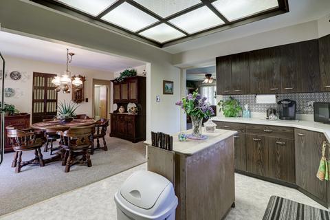 260 Miner St, Bensenville, IL 60106 photo 6