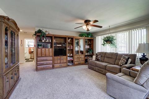 260 Miner St, Bensenville, IL 60106 photo 4