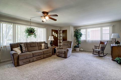 260 Miner St, Bensenville, IL 60106 photo 3