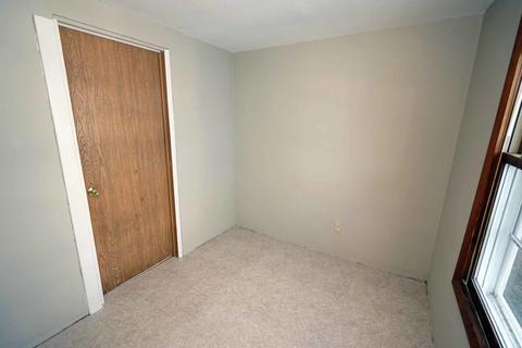 914 2nd Ave, Aurora, IL 60505 photo 10
