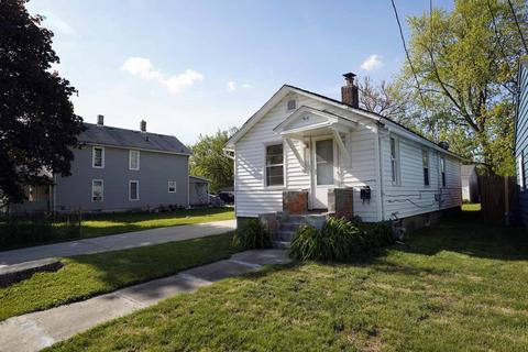 914 2nd Ave, Aurora, IL 60505 photo 2