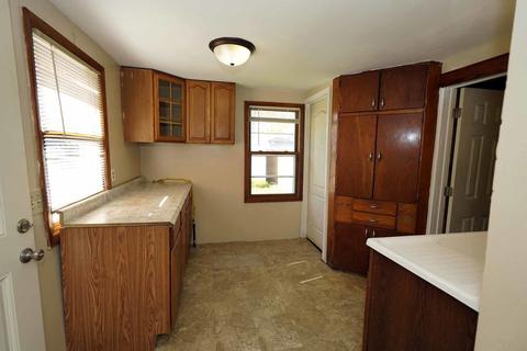 914 2nd Ave, Aurora, IL 60505 photo 12