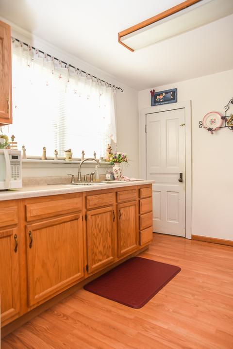508 Paddock Ave, Ashton, IL 61006 photo 8