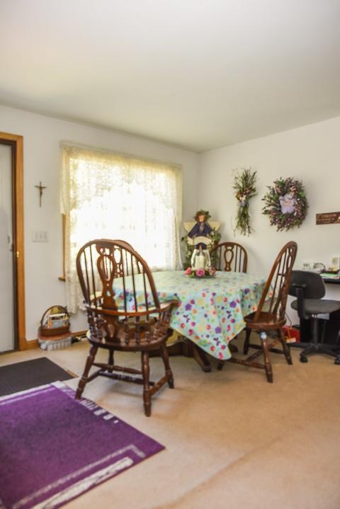 508 Paddock Ave, Ashton, IL 61006 photo 4