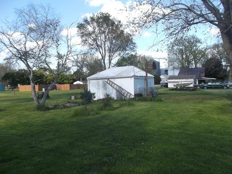 395 S 1st St, Sheldon, IL 60966 photo 6