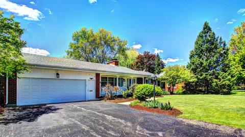 323 Alschuler Dr, Aurora, IL 60506 photo 2