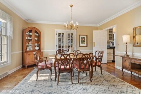 1150 Westview Rd, Glenview, IL 60025 photo 5