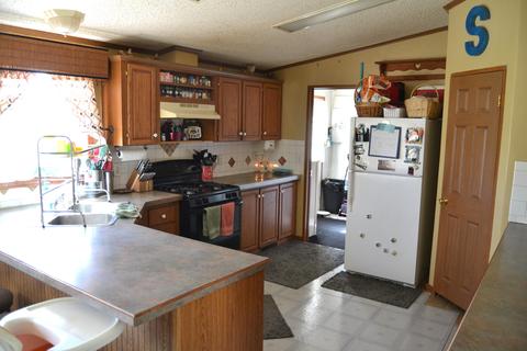 316 Paris St, Dewitt, IL 61735 photo 11